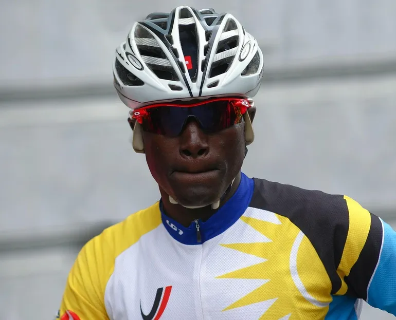 jean pierre doly membre sport et démocratie